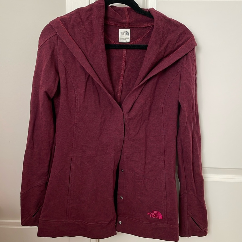 Size Small Women’s North Face Light Jacket